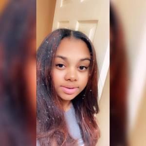 Meet your Posher, Mercedes